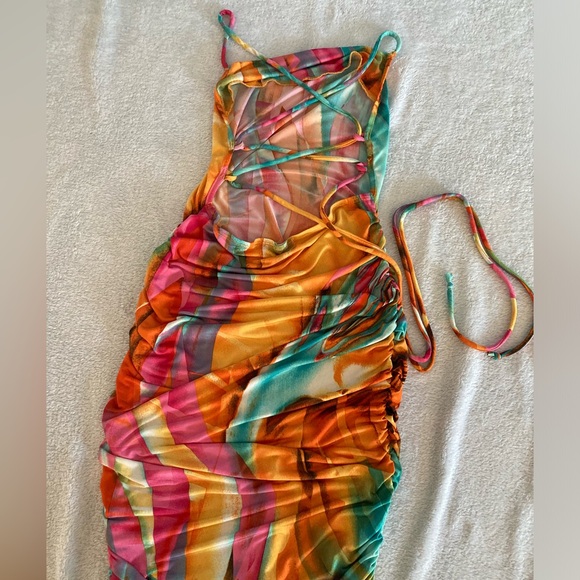 Forever 21 Abstract Mini Dress - Picture 3 of 5